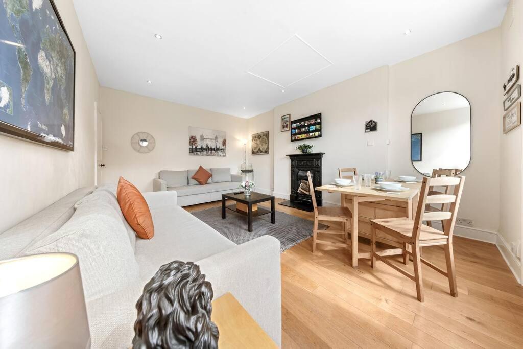 Spacious Sleep 11 With Terrace In Earls Court Ec99 London Ngoại thất bức ảnh