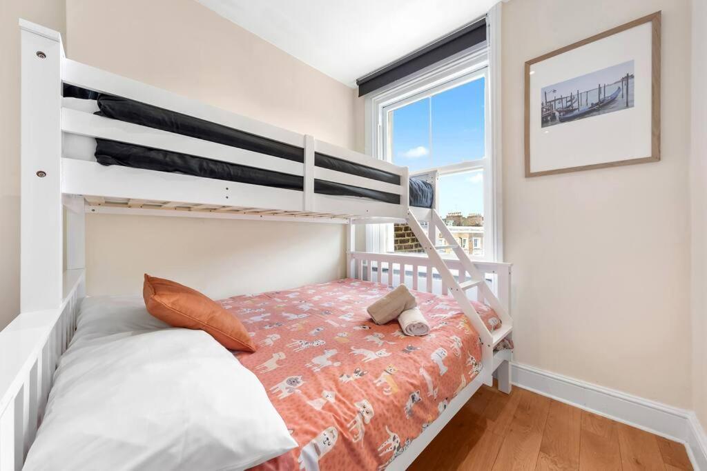 Spacious Sleep 11 With Terrace In Earls Court Ec99 London Ngoại thất bức ảnh