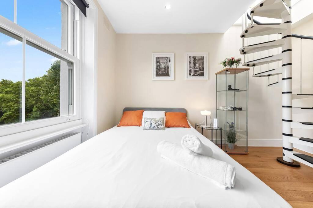 Spacious Sleep 11 With Terrace In Earls Court Ec99 London Ngoại thất bức ảnh